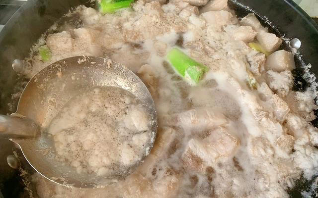 不论炖什么肉，都记得加这2种料，肉烂又入味，鲜香美味口感好！